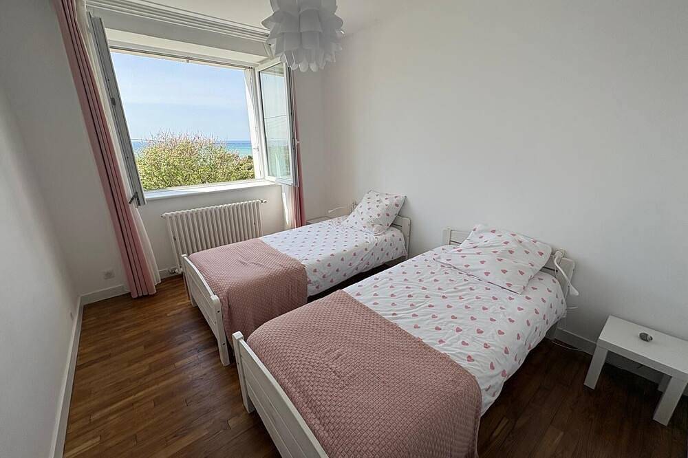 Maison Pour 6 Personnes, 150 m de la Mer, 4mn à Pied du Port de Pors Poulhan in Plozévet, Côte de Cornouaille