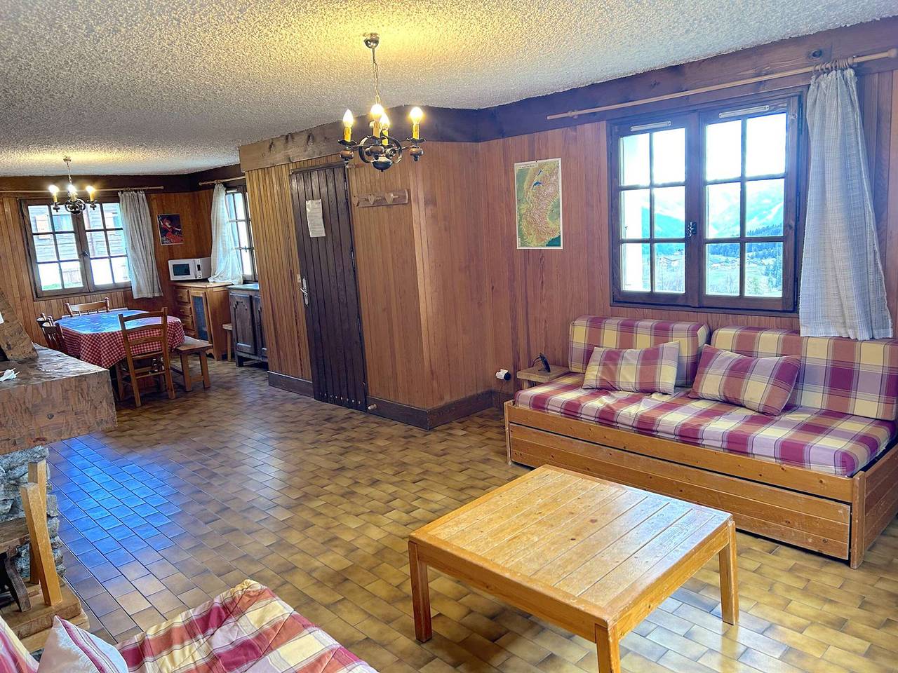 Ganze Wohnung, Gemütliche 3-Zimmer-Wohnung für 8 Personen, südseitige Lage, nahe Zentrum, 2* ausgezeichnet in Les Saisies, Albertville und Umgebung