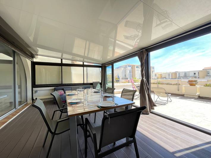 Gîte pour 6 personnes, avec terrasse dans Plage de La Corniche - 3