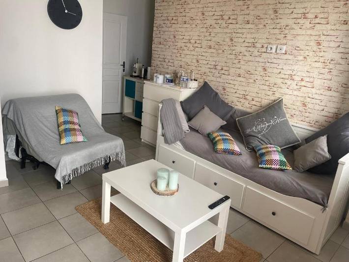 Gîte pour 2 personnes, avec terrasse dans Office De Tourisme Et Des Congres De Marseille