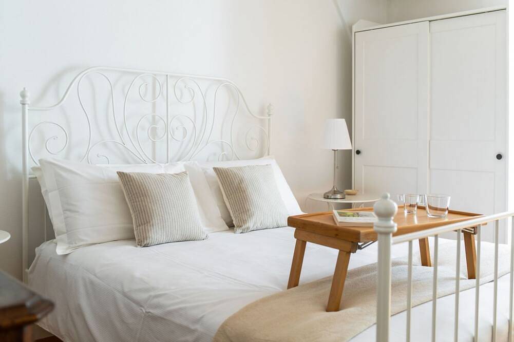 Ganze Wohnung, Herrliche Dreizimmerwohnung in malerischer Lage mit eigenem Garten - Rose in Lugano, Luganersee