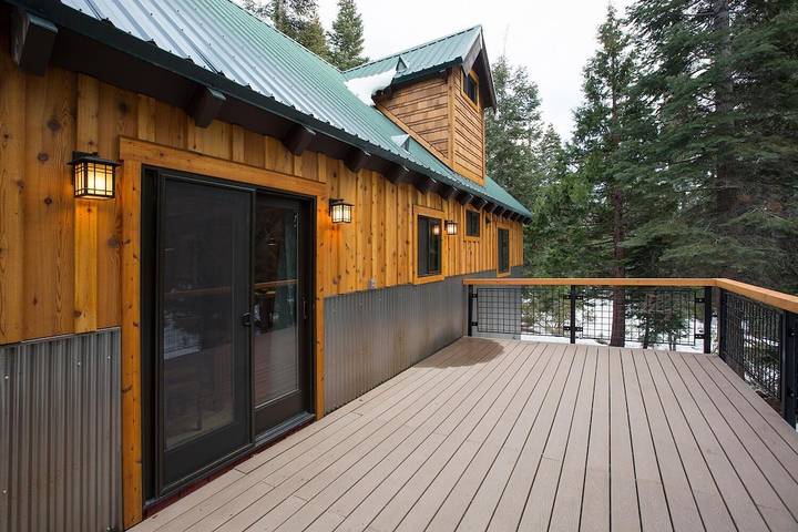 Vacation rental for 8 people, with yard and balcony, with pets by Lake Tahoe