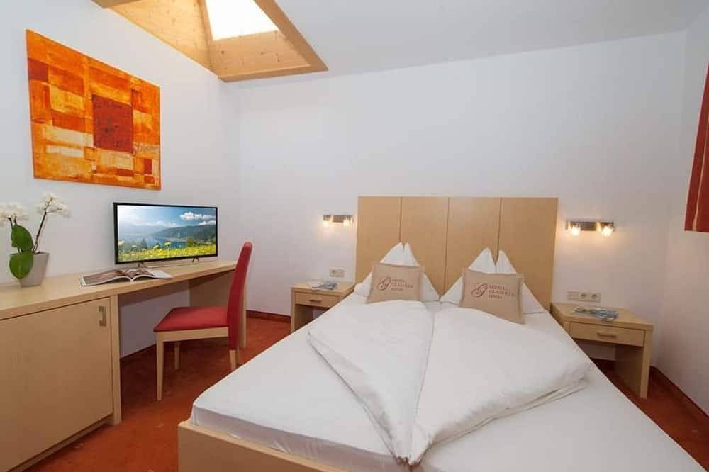 Doppelzimmer, Dusche, Wc - Hotel Glasererhaus in Zell am See (City), Zell am See