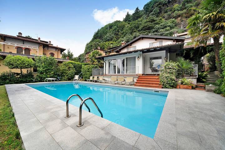 Villa per 6 persone, con Balcone e Giardino nonché Vista lago sul Lago di Como