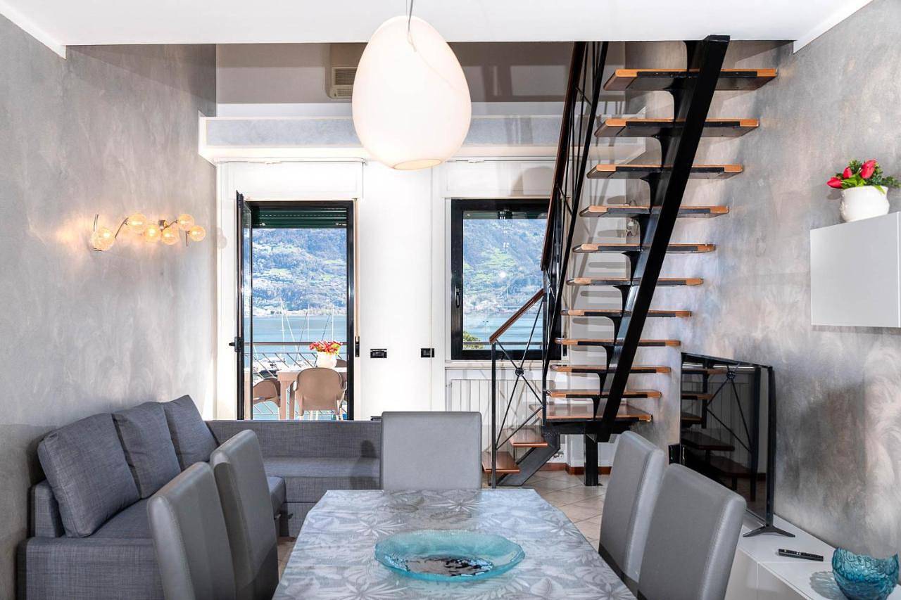 Ganze Wohnung, Two-Bedroom Apartment in Lovere, Iseosee