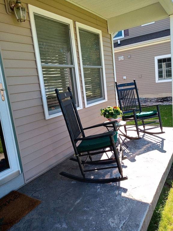 Genießen Sie dieses entspannte Zuhause in Manitou Beach-Devils Lake, Lenawee County