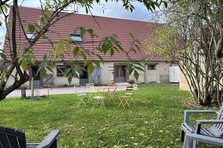 Gîte pour 6 personnes, avec jardin, animaux acceptés