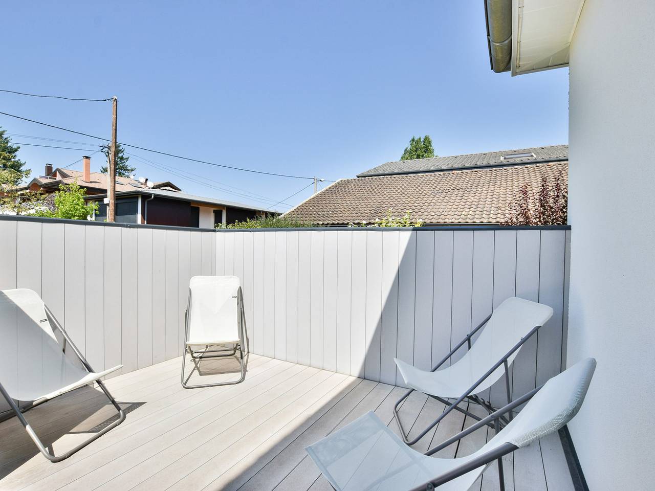 Maison rénovée, confort moderne, quartier calme, parking in Thonon-les-Bains, Région de Thonon-les-Bains