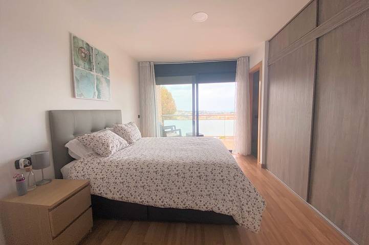 Location de vacances pour 8 personnes, avec piscine ainsi que balcon et jardin dans Segur de Calafell - 2