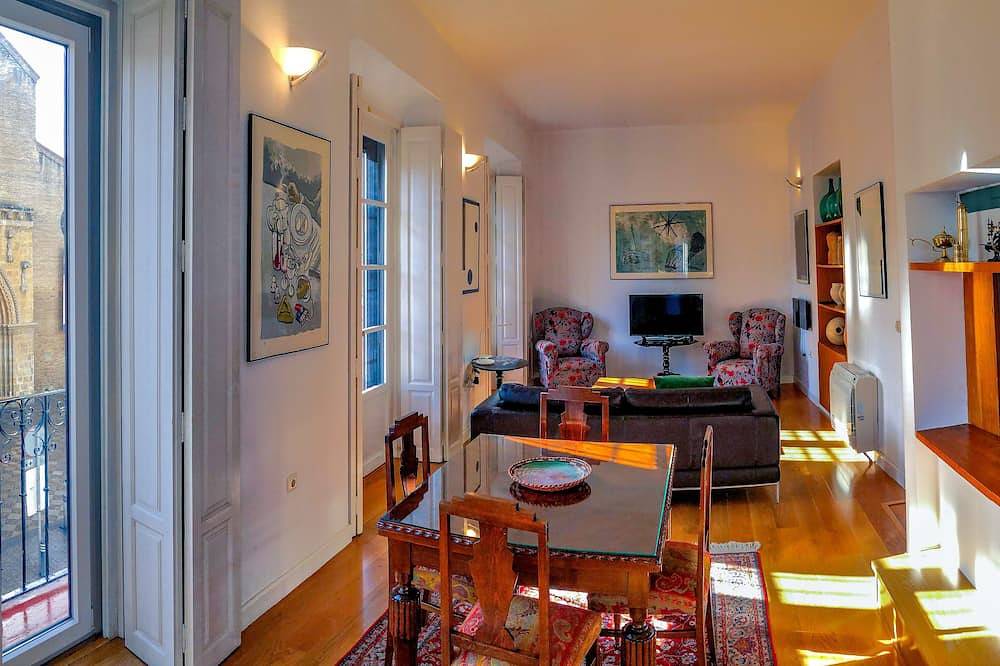 Haus mit Terrasse im Zentrum von Sevilla mit Wifi, Klimaanlage und Garage in Casco Antiguo, Sevilla