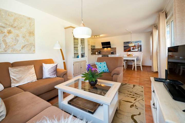 Ferienwohnung für 4 Personen, mit Balkon in Zingst
