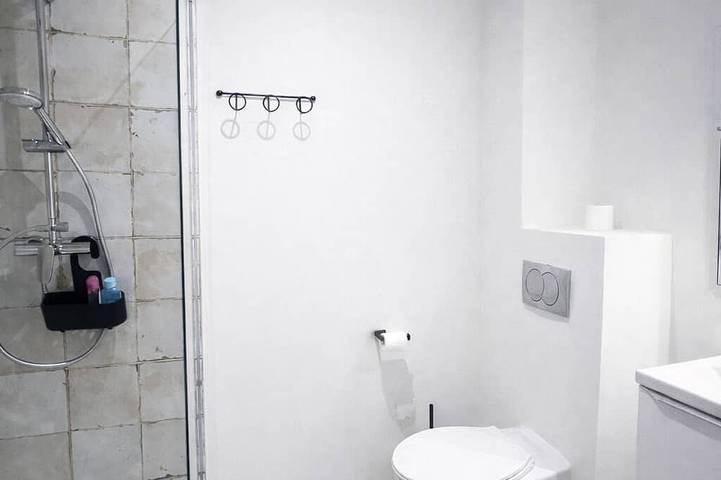 Entire apartment, Architect's duplex loft 3 double bedrooms & 2 private parking spaces in Mulhouse, Mulhouse region