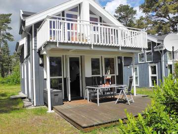 Ferienhaus mit Meerblick für 6 Personen, mit Whirlpool und Sauna sowie Terrasse, kinderfreundlich auf der Halbinsel Mönchgut