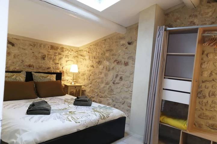 Location de vacances pour 4 personnes, avec jacuzzi et jardin ainsi que terrasse et piscine à Bourdic - 3