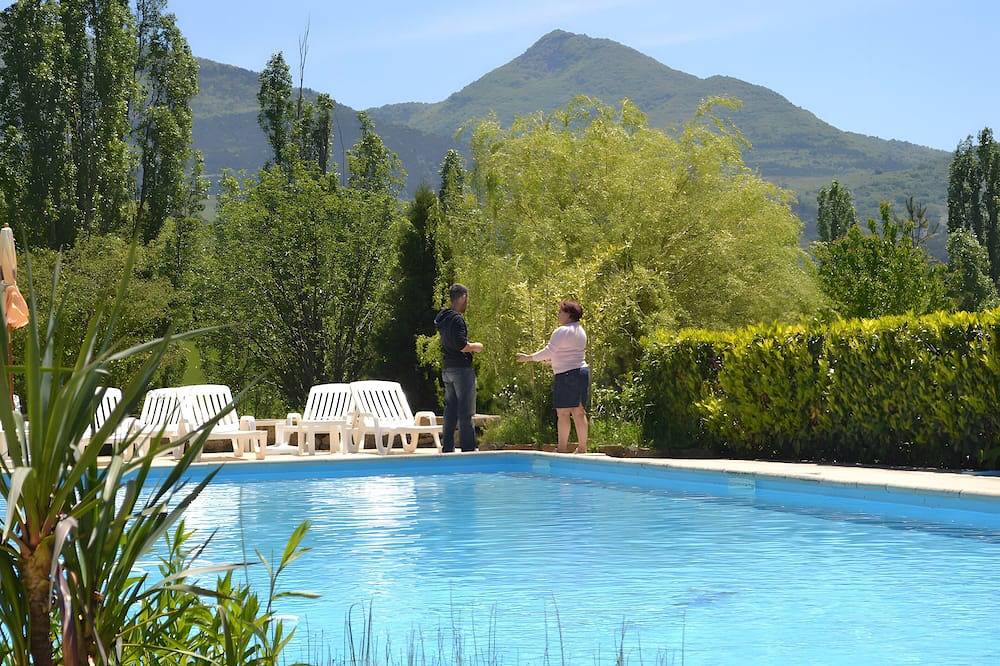 Grand gîte et spa des sibourgs in Bourdeaux, Région de Die