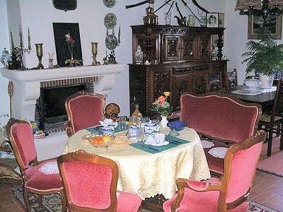 Chambre d’hôte pour 6 personnes, avec jardin et piscine en Indre-et-Loire - 3