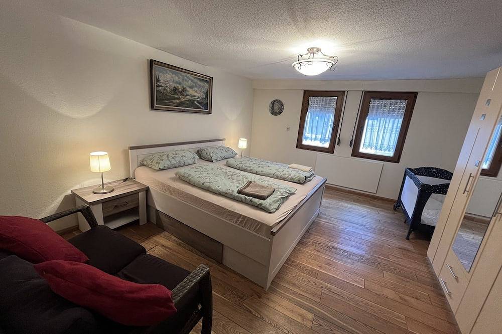 Jewel of the Mosel, Townhouse in central Zell, beautiful Mosel views in Zell Stadt (Mosel), Zell (Mosel)