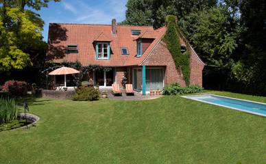 Chambre d’hôte pour 2 personnes, avec jardin et piscine dans Département Nord