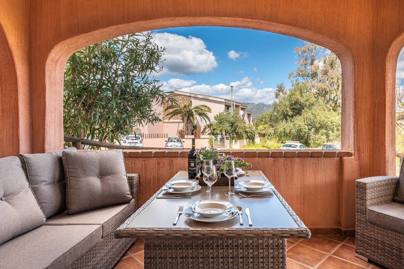 Villa Isabel con Wi-Fi, aire acondicionado, terraza y jardín in Crabonaxa/Villasimius, Villasimius