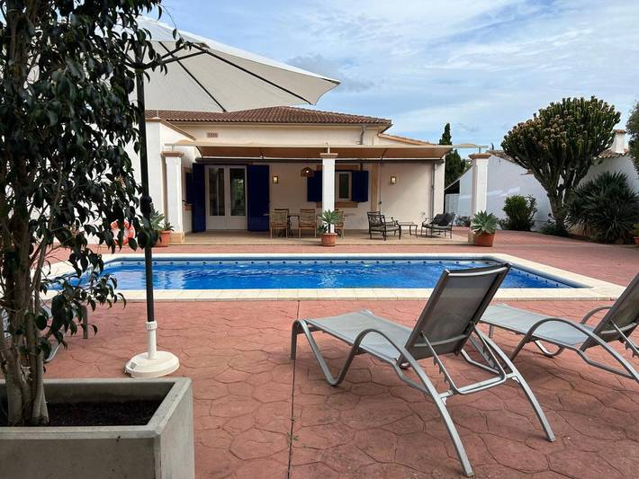 Villa voor 6 personen, with uitzicht and tuin as well as balkon and zwembad in Port d'Andratx