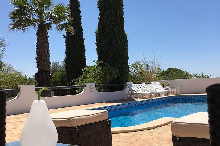 Villa für 8 Personen, mit Garten - 1