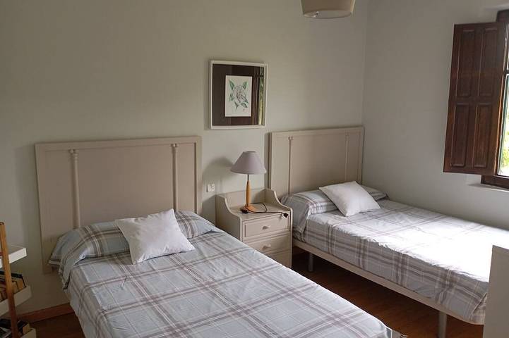 Vilagarcia De Arousa: Casa con finca, cerca del mar. in Praia Preguntoiro (Vilagarcía de Arousa), Villagarcía de Arosa