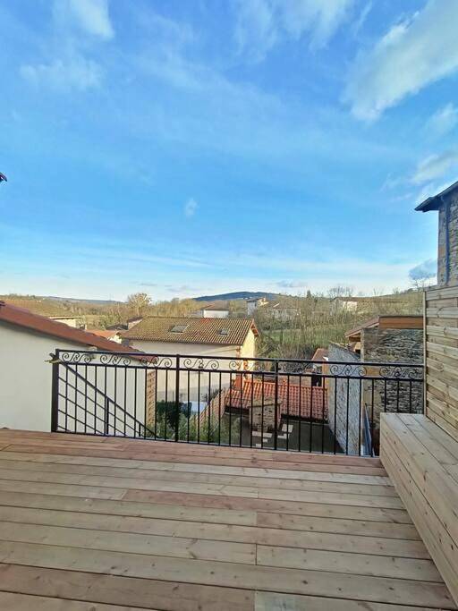 Gîte pour 6 personnes, avec jardin ainsi que vue et balcon dans Le Breuil (Rhône) - 4