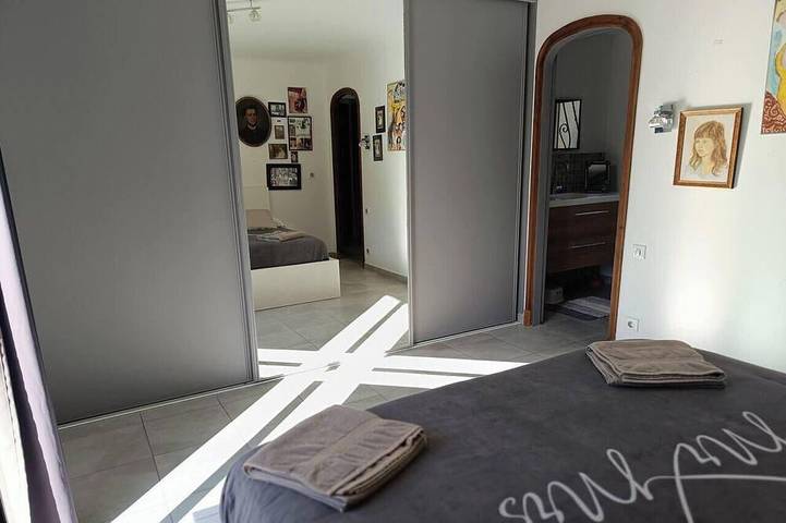 Location de vacances pour 8 personnes, avec balcon ainsi que jardin et jacuzzi dans Cabasson - 2