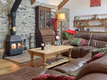 Glamping for 6 People in Pembrokeshire, South-Wales, Photo 3