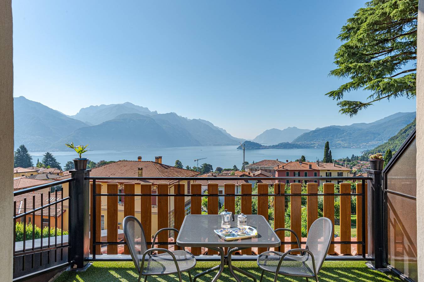Entire apartment, Co.Ri. Appartamenti 5 in Comune di Menaggio, Lake Como