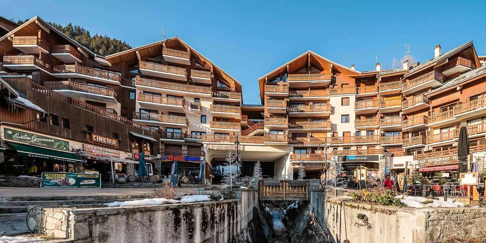 Gîte pour 4 personnes, avec Balcon dans Office De Tourisme De Champagny En Vanoise - 3
