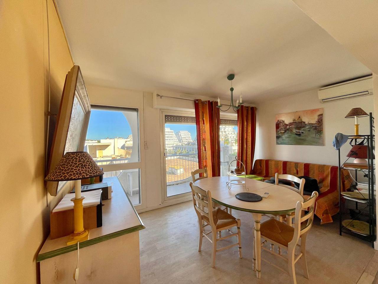 Appartement entier, Appartement 4 pers, 2 ch, climatisé, La Grande Motte in La Grande-Motte, Côte d'Améthyste