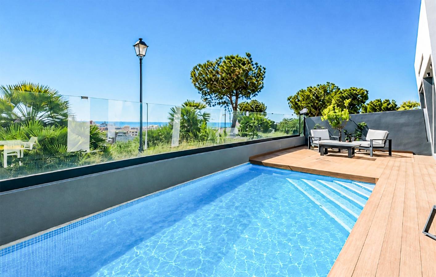 Appartement avec vue sur la mer, avec piscine et terrasse, à 2,5 km de la Costa del Sol in La Viña (Torre del Mar), Torre del Mar