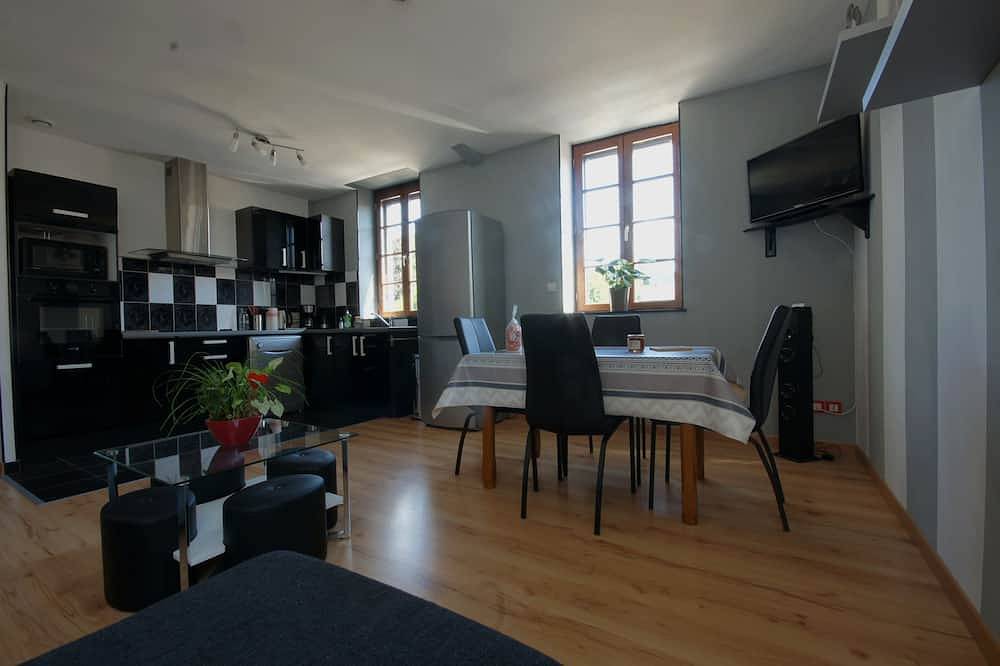 Apartamento entero, F2 At the foot of the thermal baths in Luxeuil-les-Bains, Alto Saona