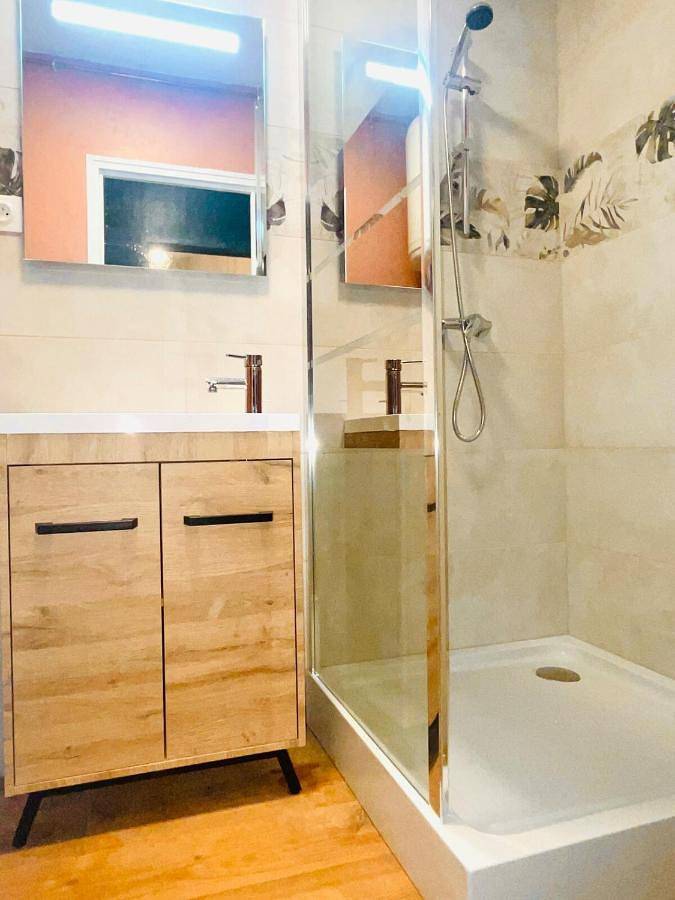 Gîte pour 3 personnes, avec Balcon dans Multiplexe Grand Club - 3