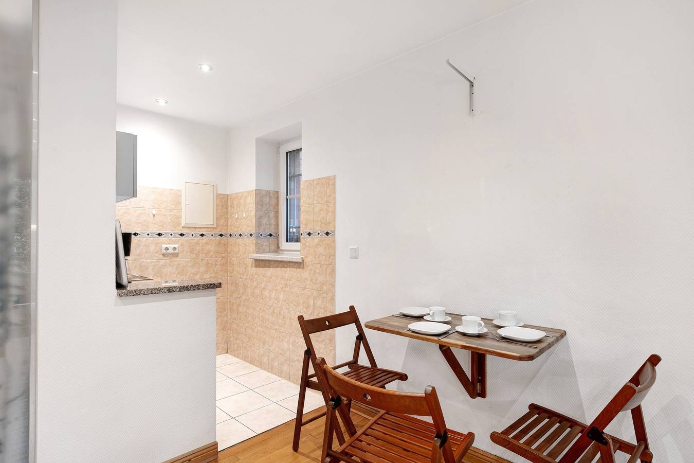 Appartement 'Grüne Oase In Der Großstadt' met Privé Terras, Eigen Tuin en Wifi, foto 8