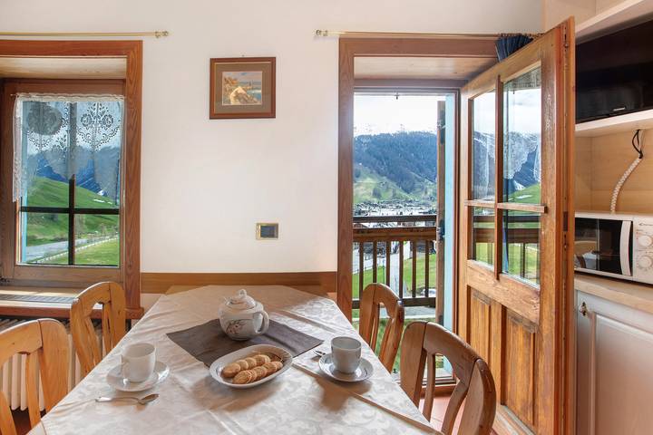 Baita per 4 persone, con giardino e vista lago a Livigno