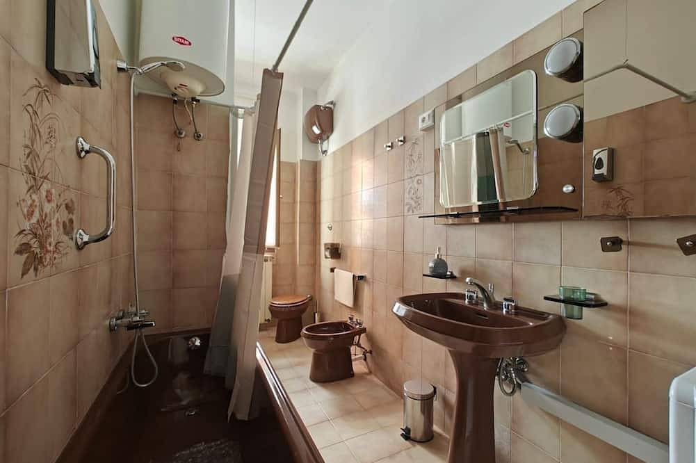 Ganze Wohnung, Trieste Colombo House in Triest, Karst