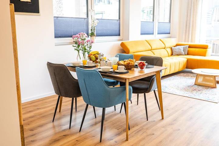 Ferienwohnung für 4 Personen, mit Balkon und Ausblick, kinderfreundlich in Bad Neuenahr - 2