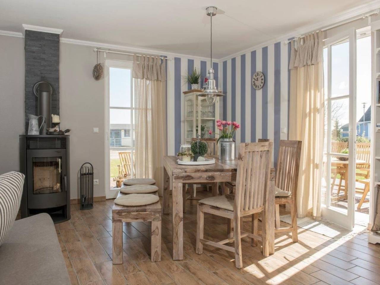 In Ummanz mit Sauna, Garten und Grill in Mursewiek, Ummanz