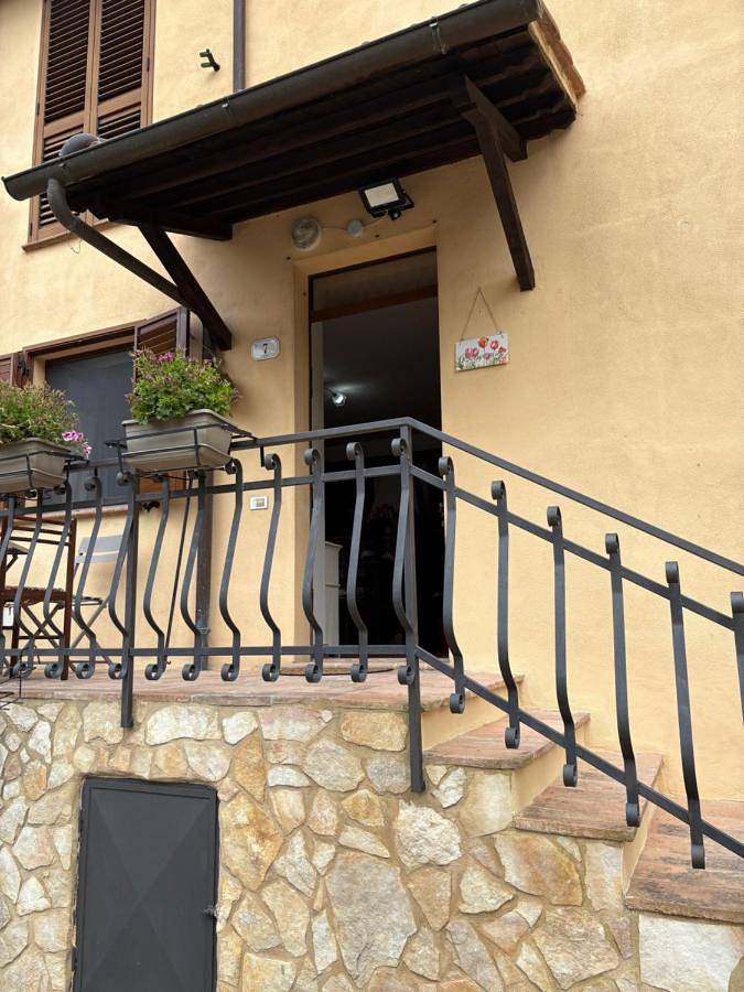 Casa vacanza per 4 persone, con balcone in San Gemini