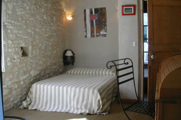 Gîte pour 5 personnes, avec jardin et terrasse à Monflanquin - 2