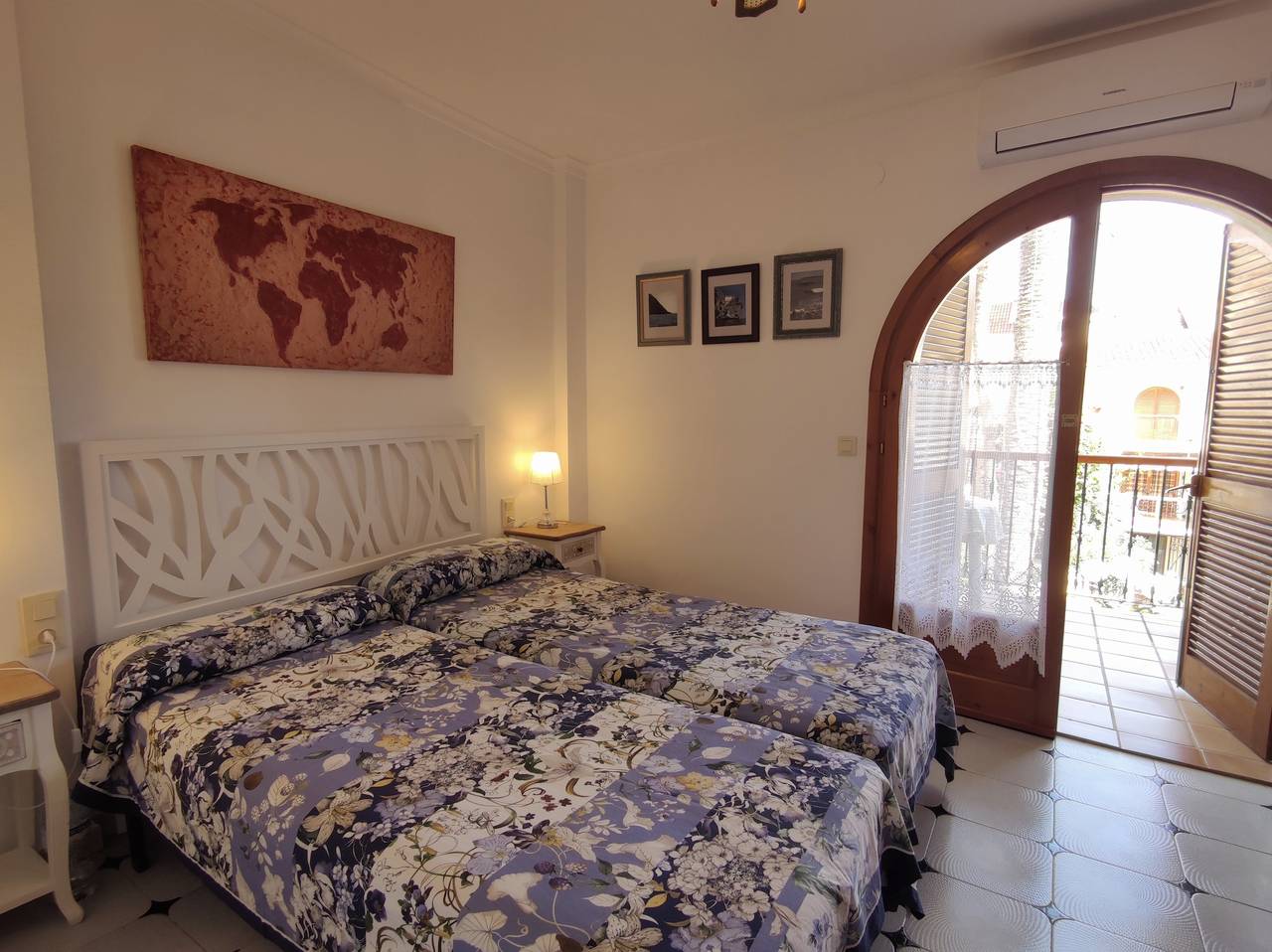 Apartamento entero, Primera Línea De Playa in Dénia, Costa Blanca