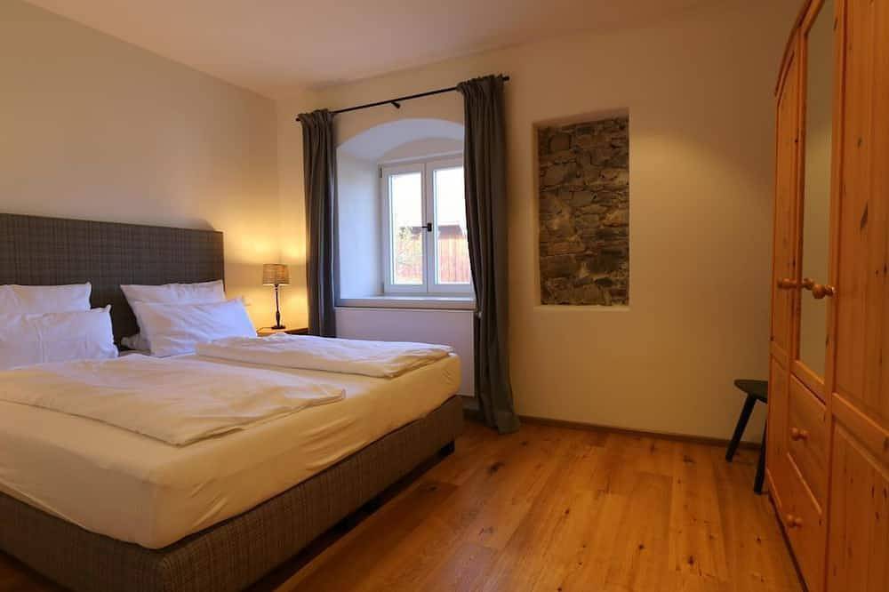 Ferienwohnung Alpenveilchen - Gasthof Stern in Unterammergau, Bayerische Alpen