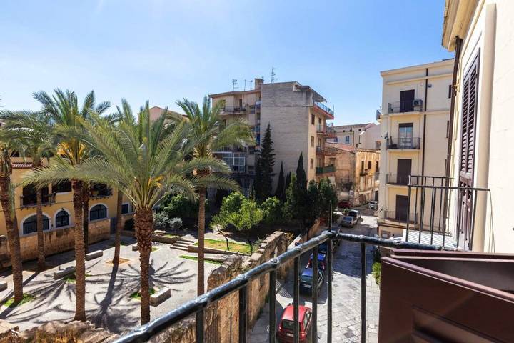 Loft per 2 persone, con panorama e balcone a Palermo