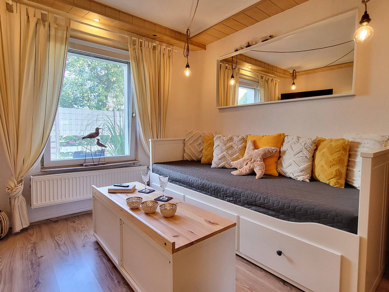Appartement entier, Appartement 'Mien Lüttes Glück - Backboord' avec terrasse privée, jardin privé et Wi-Fi in Zempin, Usedomer Norden