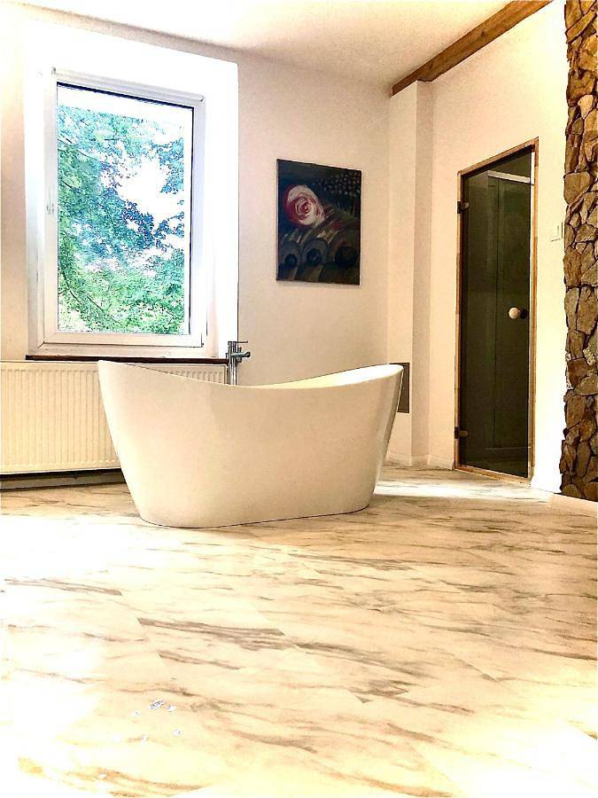 Slow life Karkonosze in Wojcieszyce, Sudety (Polska)