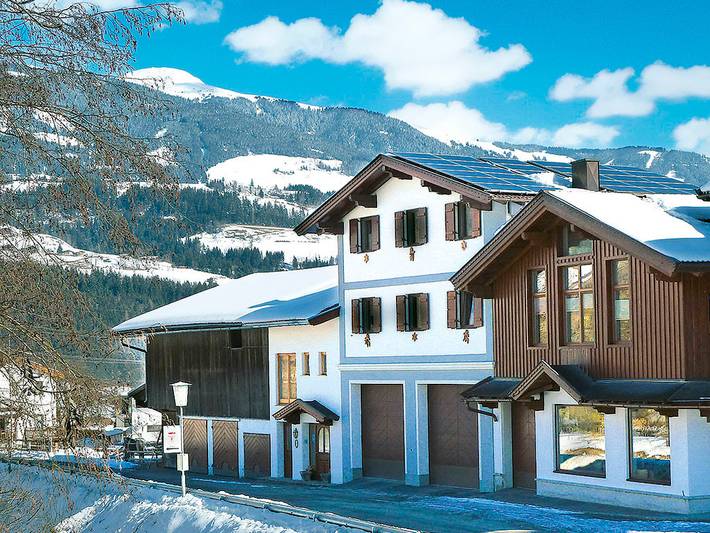 Ferienhaus für 16 Personen, mit Sauna und Balkon