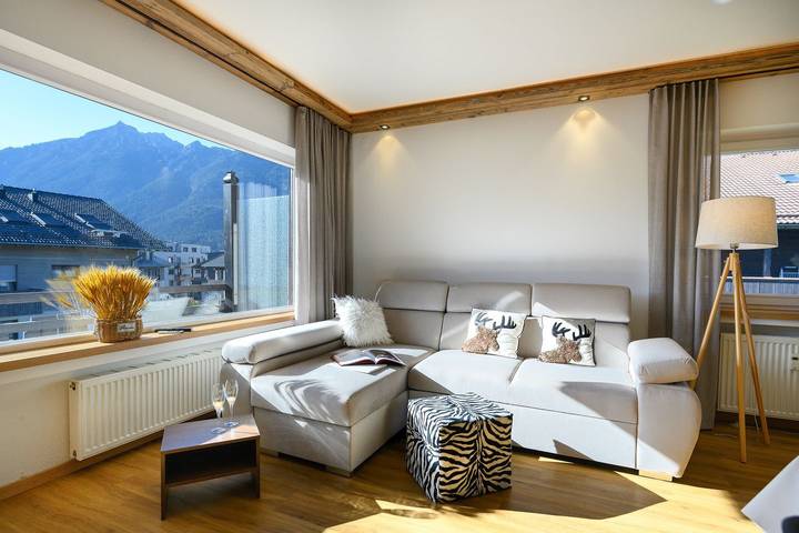 Ferienwohnung für 4 Personen, mit Balkon und Ausblick in Garmisch-Partenkirchen - 2