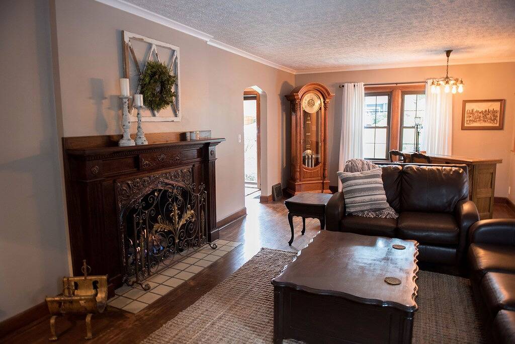 Urige 1932 \"Bissman Cottage\" komplett renoviert, in der historischen Innenstadt in Springfield (MO), Greene County (MO)